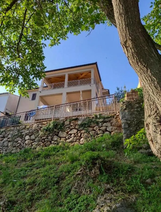 Seafront 2-Bedroom Apartment Nika - Rabac